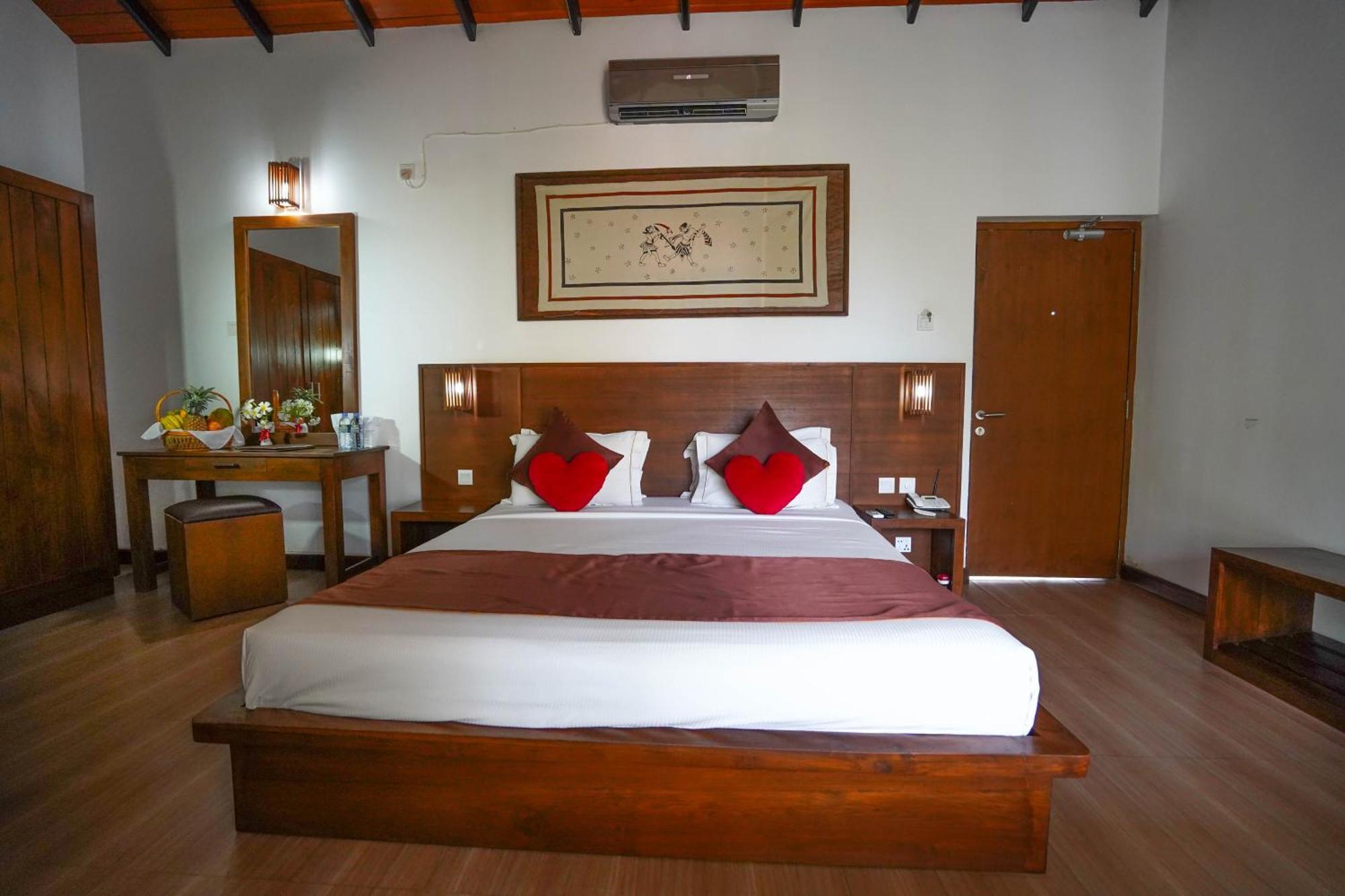 Hotel Tamarind Tree Тиссамахарама Экстерьер фото